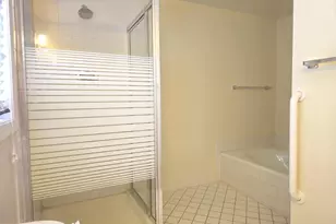 4507 Highland Green Ct, Alexandria, VA 22312 - Photo 15