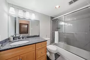 11252 Chestnut Grove Square, Reston, VA 20190 - Photo 17