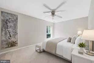 11252 Chestnut Grove Square, Reston, VA 20190 - Photo 11