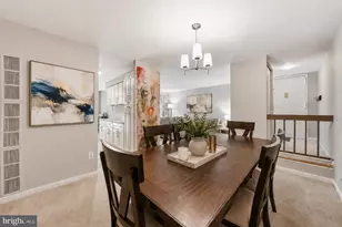 11252 Chestnut Grove Square, Reston, VA 20190 - Photo 5