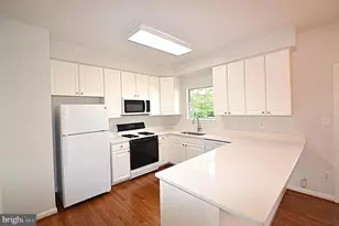 13510 Nickleback Ct, Herndon, VA 20171 - Photo 15
