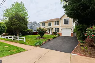 1807 Anderson Rd, Falls Church, VA 22043 - Photo 33