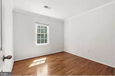 9932 Longford Court, Vienna, VA 22181 - Photo 25