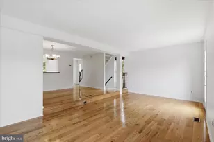 6129 Hyacinth Dr, Alexandria, VA 22310 - Photo 11