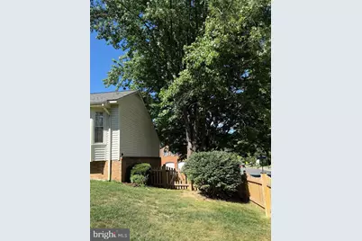 6134 Wicklow Drive, Burke, VA 22015 - Photo 5