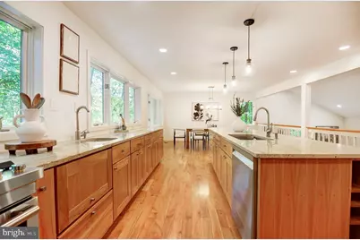 2450 Brussels Court, Reston, VA 20191 - Photo 21