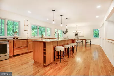 2450 Brussels Court, Reston, VA 20191 - Photo 15