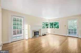 7030 Donna Cir, Annandale, VA 22003 - Photo 3