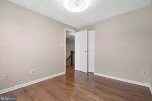 13250 Custom House Ct, Fairfax, VA 22033 - Photo 19