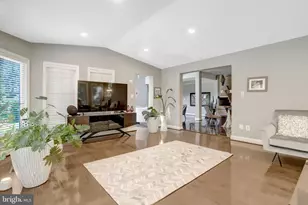 4900 Sunset Ln, Annandale, VA 22003 - Photo 29