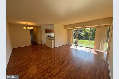 3706 N Rosser Street #T2, Alexandria, VA 22311 - Photo 3