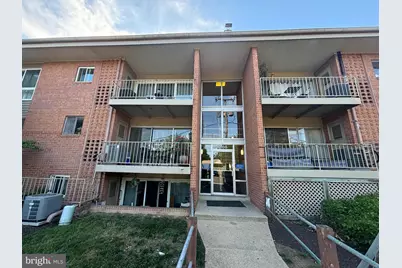 3706 N Rosser Street #T2, Alexandria, VA 22311 - Photo 1