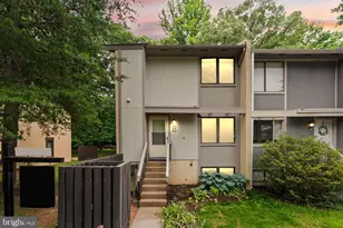 2242 Cartwright Pl, Reston, VA 20191 - Photo 1
