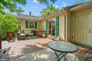 2402 Popkins Ln, Alexandria, VA 22306 - Photo 43