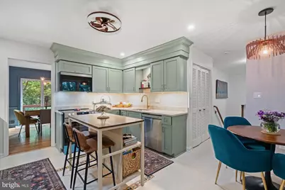 2402 Popkins Lane, Alexandria, VA 22306 - Photo 15