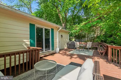 2402 Popkins Lane, Alexandria, VA 22306 - Photo 45