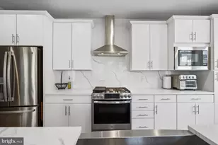 3925 Fair Ridge Dr, Fairfax, VA 22033 - Photo 29