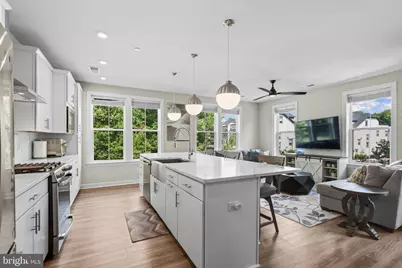 3925 Fair Ridge Drive #201, Fairfax, VA 22033 - Photo 23