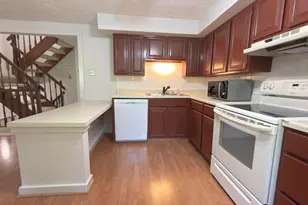 5519 Inverness Woods Ct, Fairfax, VA 22032 - Photo 11