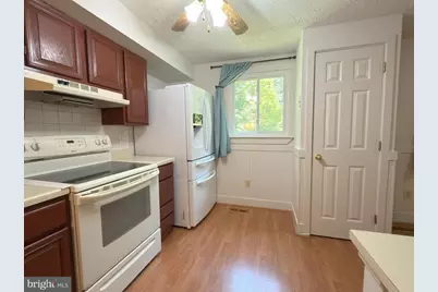 5519 Inverness Woods Court, Fairfax, VA 22032 - Photo 13