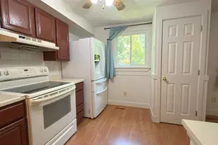 5519 Inverness Woods Ct, Fairfax, VA 22032 - Photo 13