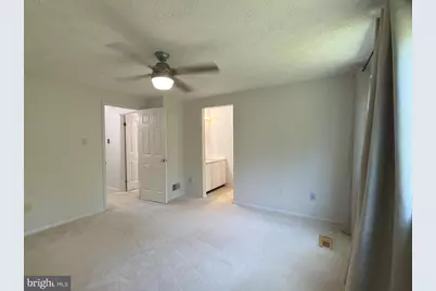 5519 Inverness Woods Court, Fairfax, VA 22032 - Photo 17