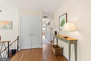 4304 Andes Dr, Fairfax, VA 22030 - Photo 7