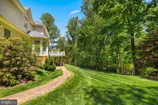 897 Chinquapin Rd, McLean, VA 22102 - Photo 59