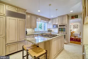 9211 Forest Haven Dr, Alexandria, VA 22309 - Photo 21