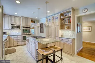 9211 Forest Haven Dr, Alexandria, VA 22309 - Photo 19