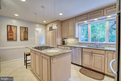 9211 Forest Haven Drive, Alexandria, VA 22309 - Photo 17
