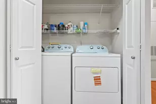 12905 Centre Park Cir, Herndon, VA 20171 - Photo 9