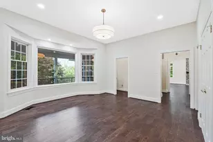 10034 Scenic View Terrace, Vienna, VA 22182 - Photo 15