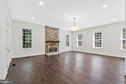 10034 Scenic View Terrace, Vienna, VA 22182 - Photo 19