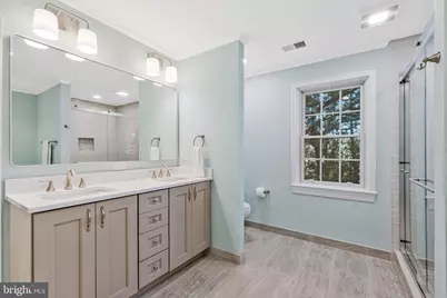 10034 Scenic View Terrace, Vienna, VA 22182 - Photo 31