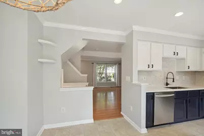 6228 Battalion Street, Centreville, VA 20121 - Photo 5