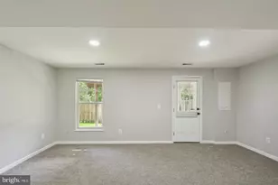 6228 Battalion St, Centreville, VA 20121 - Photo 23