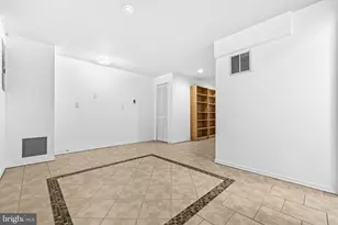 6276 Alforth Ave, Alexandria, VA 22315 - Photo 31
