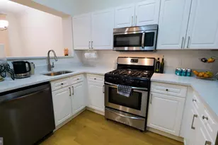 12903 Alton Square, Herndon, VA 20170 - Photo 27