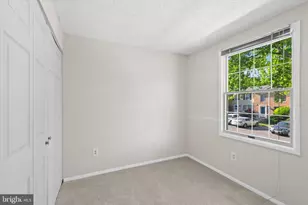 7914 Tyson Oaks Cir, Vienna, VA 22182 - Photo 17