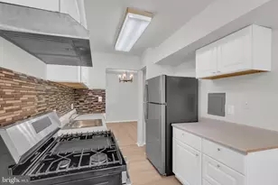 3354 Woodburn Rd, Annandale, VA 22003 - Photo 7