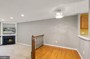 11243 Silentwood Ln, Reston, VA 20191 - Photo 7