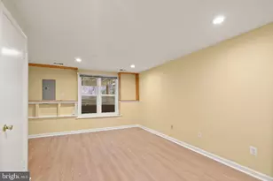 11243 Silentwood Ln, Reston, VA 20191 - Photo 21