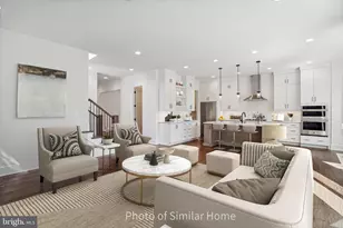 1607 Hunting Ave, McLean, VA 22102 - Photo 3