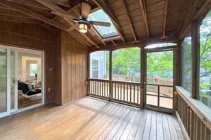 10869 Oak Green Ct, Burke, VA 22015 - Photo 19