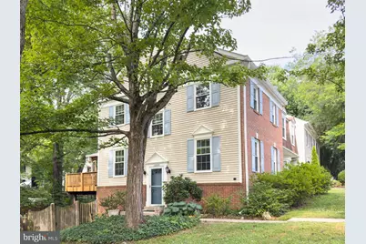 10869 Oak Green Court, Burke, VA 22015 - Photo 39