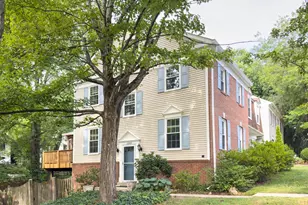 10869 Oak Green Ct, Burke, VA 22015 - Photo 39