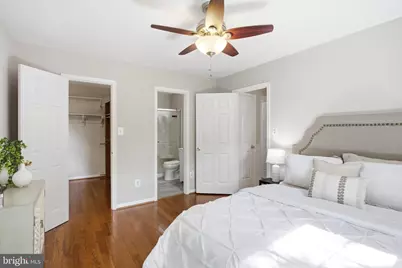 10869 Oak Green Court, Burke, VA 22015 - Photo 23