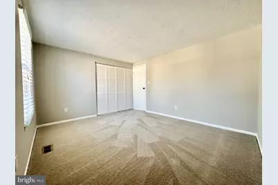 7649 Fallswood Way, Lorton, VA 22079 - Photo 21