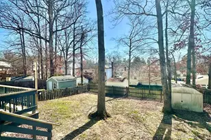 7649 Fallswood Way, Lorton, VA 22079 - Photo 35